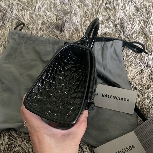 BALENCIAGA
Black XS Hourglass Top Handle Bag - Picture 5 of 8